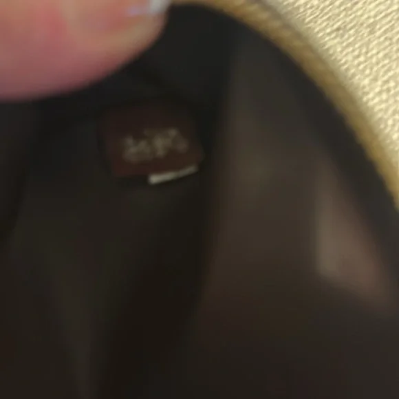 NWOT Coach Black Leather Accessory Pouch - Picture 5 of 7